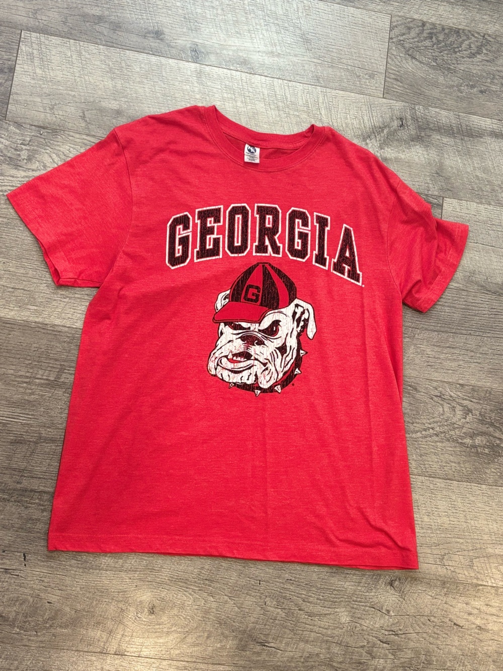 Agenda Red Georgia Graphic Short Sleeve Tee